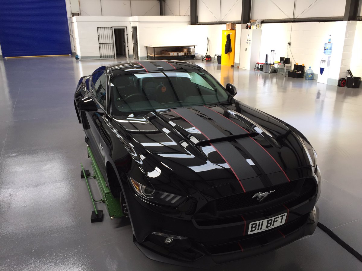 Farnell17's tweet photo. Mustang stripes #5.0 #beast https://t.co/46leD3Svhl