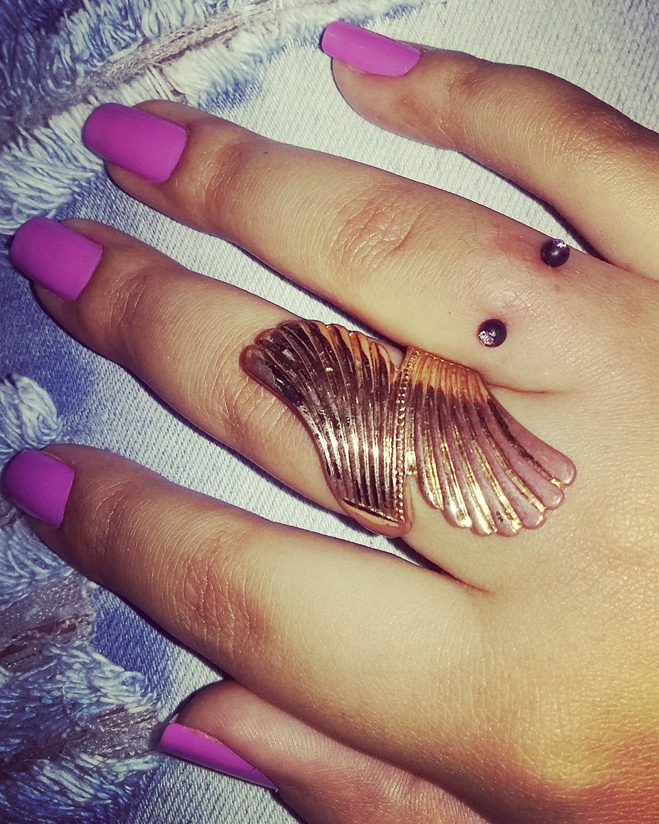 blazaronny's tweet photo. Tava com saudades. 😍 #Piercing #DeVolta #SextaVez #Xodó #Meiguinho https://t.co/O3SPvk0S9z