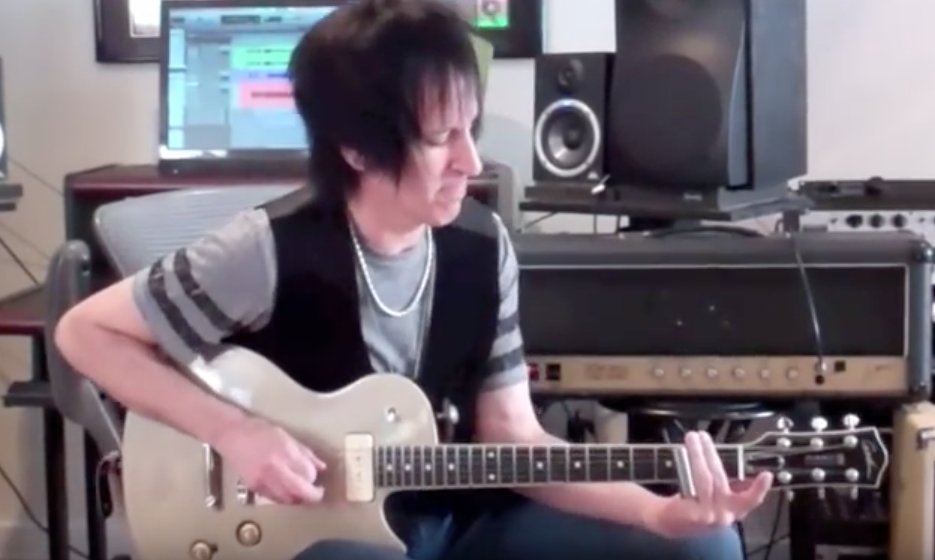 godin_guitars's tweet photo. @godin_guitars #SteveFister #SummitClassicWeek #guitar #Innovation Video:
https://t.co/d9RpJn4x3u @SeymourDuncan https://t.co/pjtifCx5hS