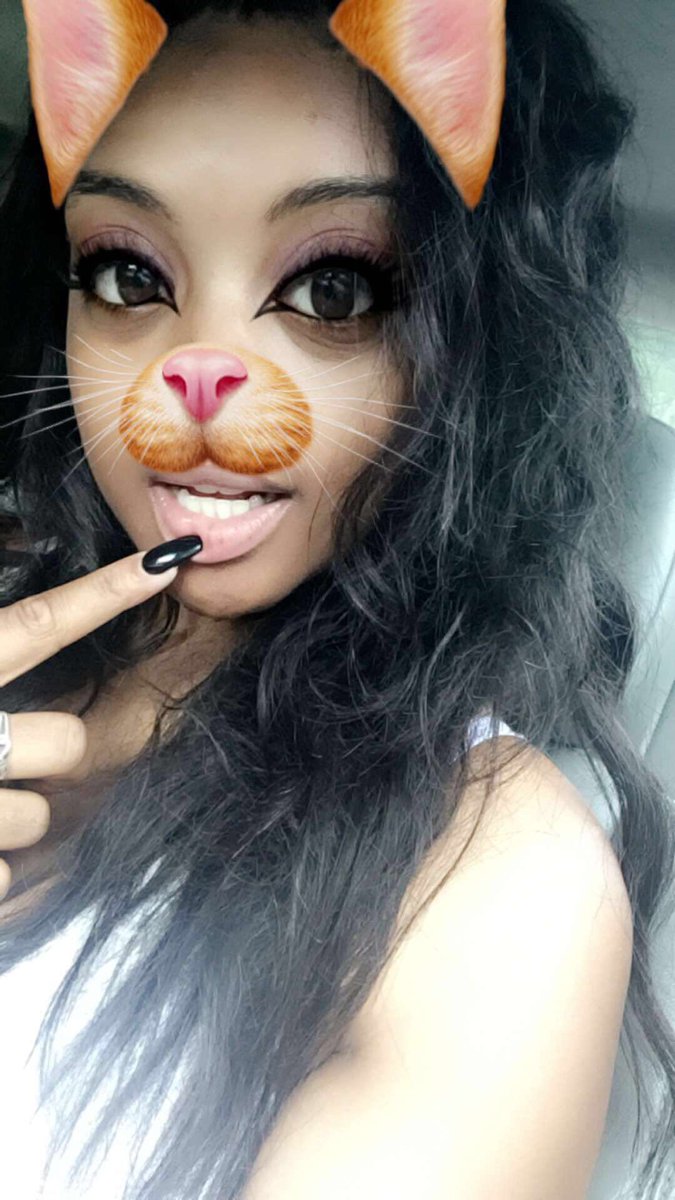 aussisbetabitch's tweet photo. Nothing/No one can compare to @GoddessAussi
One look into her eyes &amp; you're hooked for life. @RTpig @RTsubby @RTmutt https://t.co/tr1AeELB7b