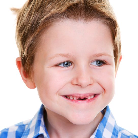 DrGorczyca's tweet image. All I Want for Christmas are My Two Front Teeth gorczycaorthodonticsblog.com/2013/12/all-i-… #tootheruption #teeth