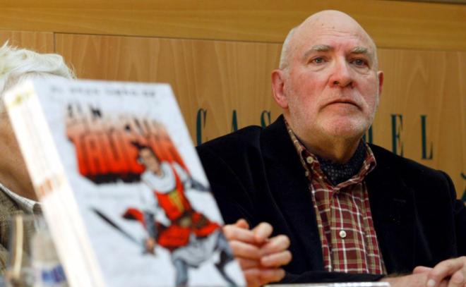 Comicparatodos's tweet photo. La muerte de Víctor Mora nos ha dejado destrozados. El Capitán Trueno se queda sin padre. Descanse en paz https://t.co/TRRXV6Y55o