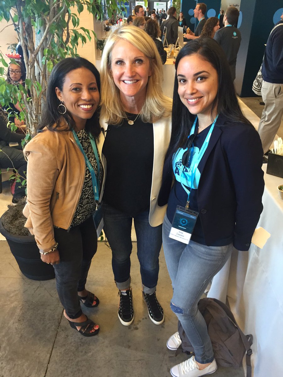 ana_zapata11's tweet photo. With @melrobbins at #xerocon SF206 @ATAXFRANCHISE @RafaelAlvarezNY https://t.co/FvtKNtrXMU