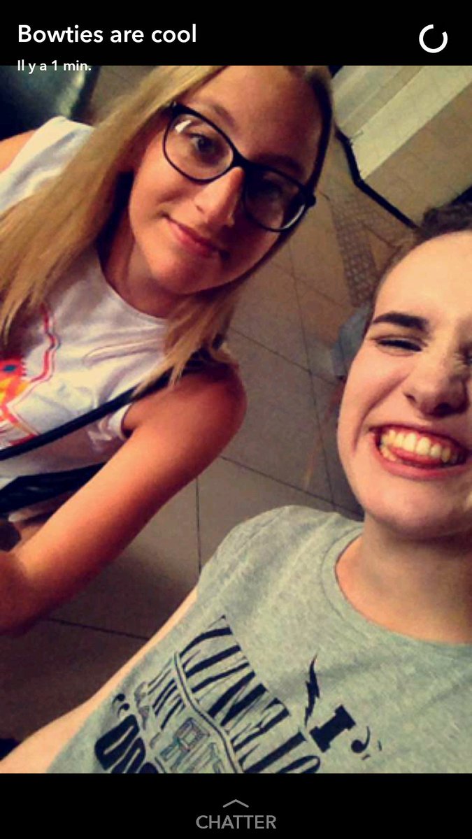 Mariie_dmy's tweet photo. Londres c'était juste génial ! Et le #PubCrowl c'était l'une des meilleures soirées de ma vie 😍❤ On y retourne viite https://t.co/CdInjIfPwN
