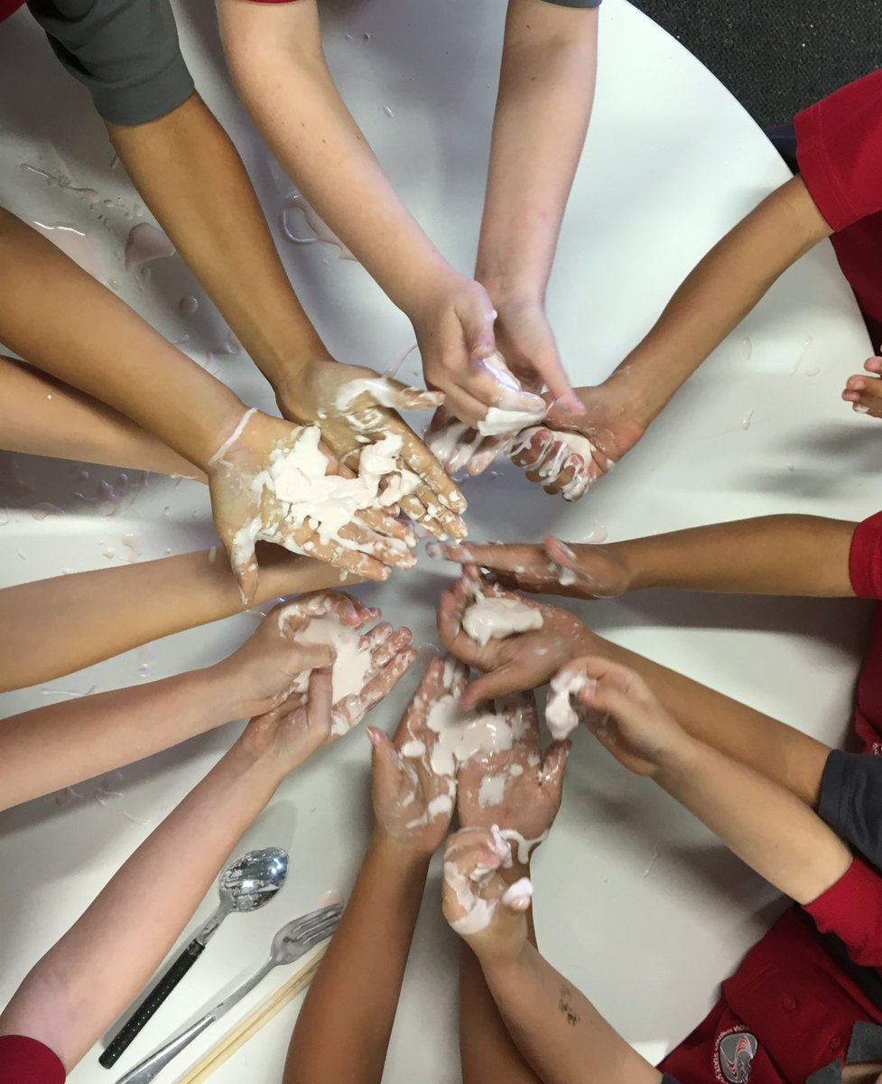 StaceyAndCaity's tweet photo. National Science Week! #ScienceWeek #classroom #learning #science #fun #education https://t.co/IWOQH12COJ
