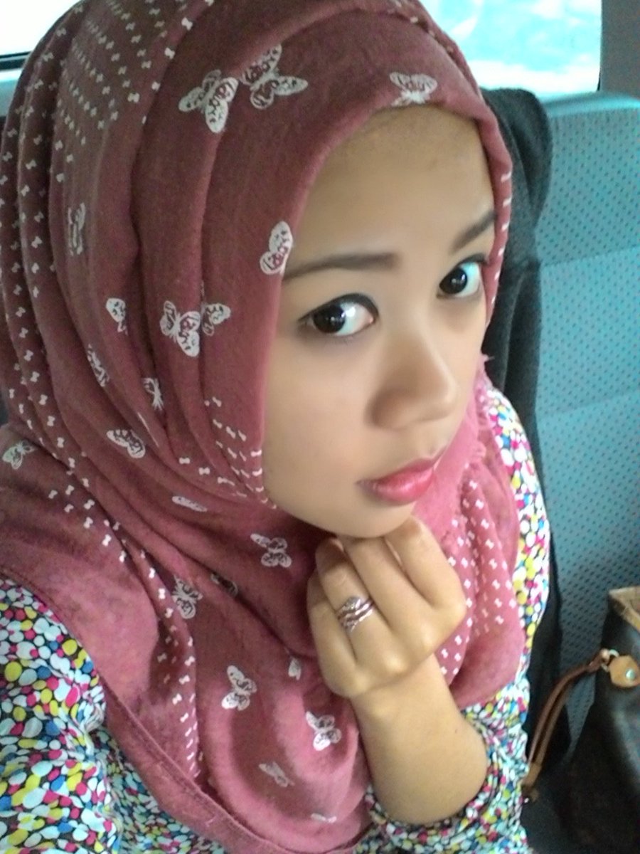 Fina Zakiatus S (@szakiatus) on Twitter photo 