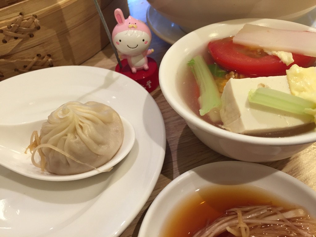 maka_jp's tweet photo. 今日の朝ごはん。安定のこちらで。
朝一なら並ばず入れます(^_^)
ハーフサイズもあって��しい。 https://t.co/gACHg4SUUj