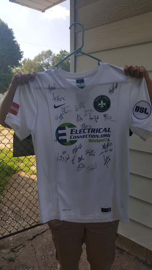 dirty_bean's tweet photo. All my STLFC friends. I have a signed jersey and tickets going at kickball this weekend. Message for more details! https://t.co/CEcOz98ZLS