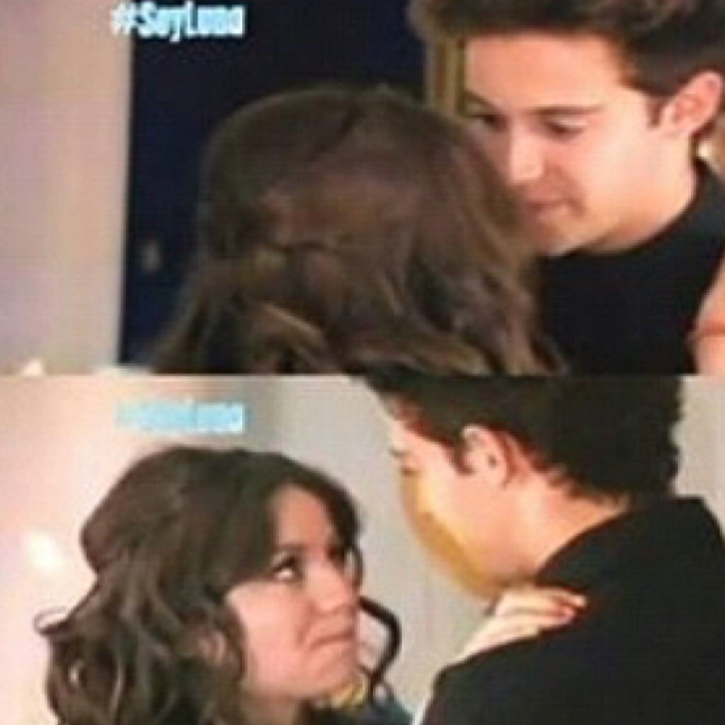 TalentofSevilla's tweet photo. ME MUERO, LOS AMO TANTO. #lutteo 

@_ruggero @karolsevilla https://t.co/gW72gblqNR
