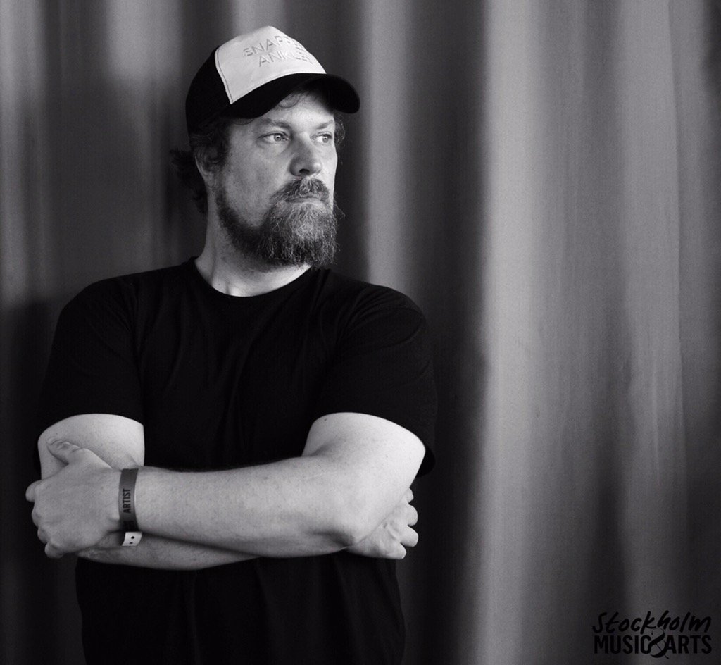 Zulphiya's tweet photo. Who knows? Maybe you'll get to be the next #QueenOfDenmark @megalon68 #johngrant #sthlmmusicarts 📸 by #zulphiya https://t.co/uke7pBobkP