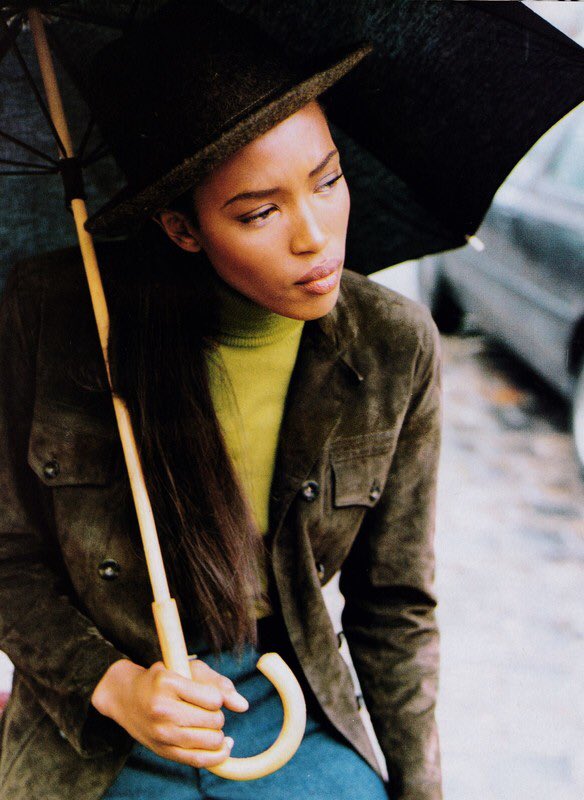 JeremyFranczyk's tweet photo. Naomi Campbell ~ US Harper's Bazaar July 1996 ✨✨ https://t.co/15VCEMRVrN