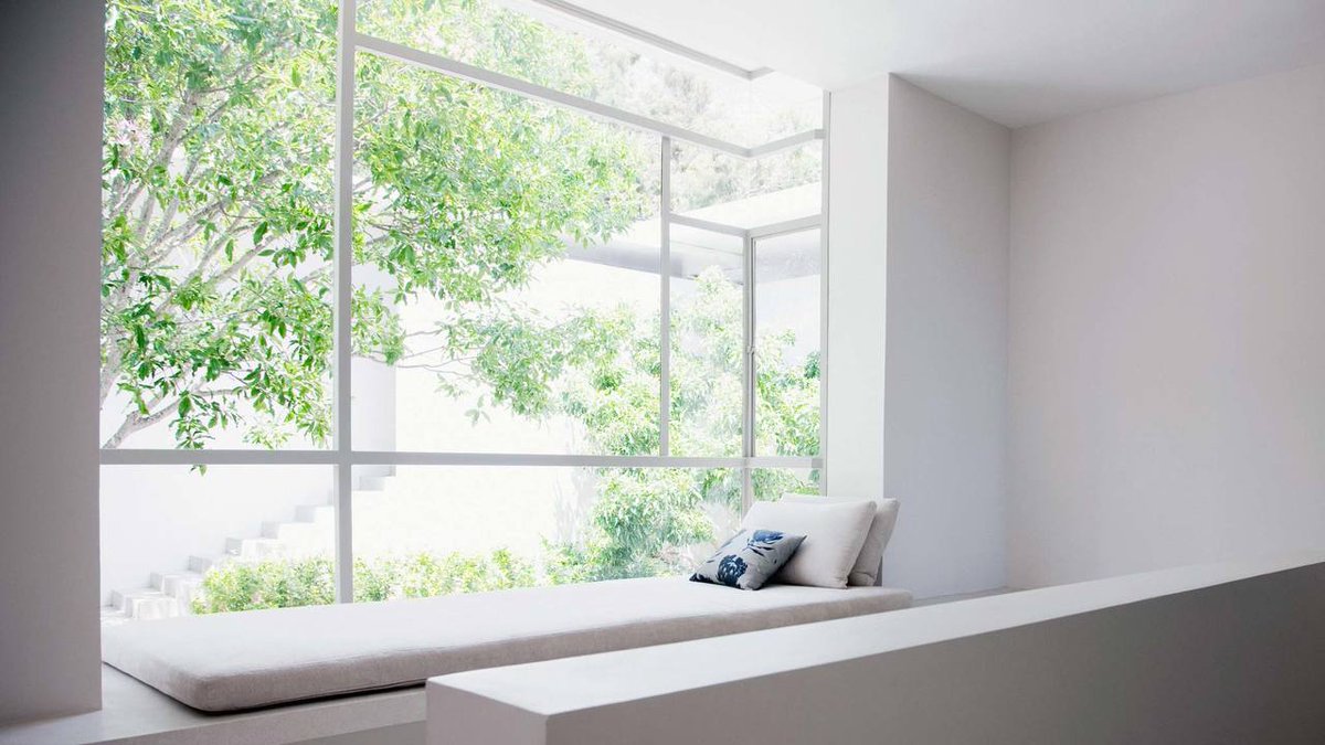 AccentShutter's tweet image. Make Window Seats Great Again With These 7 Beautifully Modern Design Ideas: bit.ly/2b1LWjC #HoustonWindows