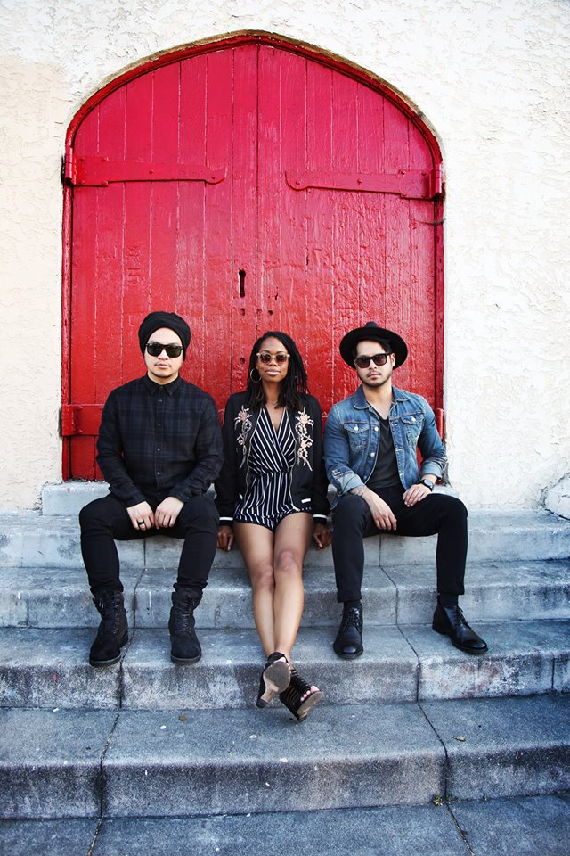 expeditionradio's tweet image. @BeatVent + @francescathedj = @wearpatterns #NowPlaying ♬Tease♬ ft @NickandNavi via @Boomnote on @dash_radio