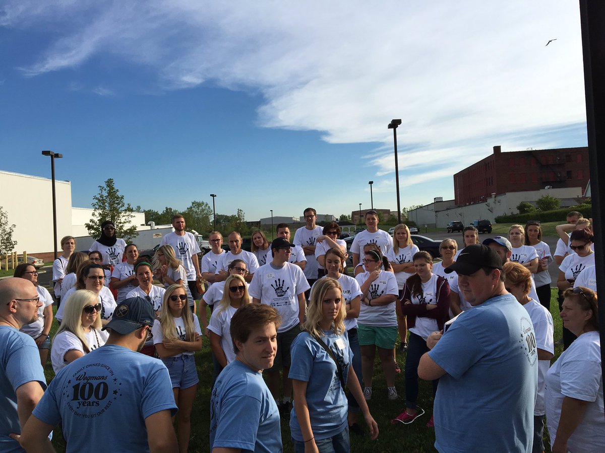 BNPilarski's tweet photo. @BuffaloNews716 reported the great work done in @SenecaBabcock today. @Wegmans #DOC2016BFLO https://t.co/K8XqtaNwUy https://t.co/fMBhPBHjed