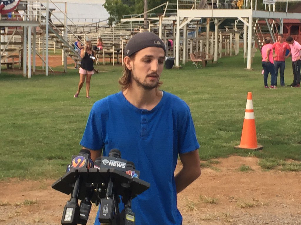AlexGilesNews's tweet photo. Biological father of #JordynDumont now speaking about the support he's received after daughter's death @WBTV_News https://t.co/iooto10fr3