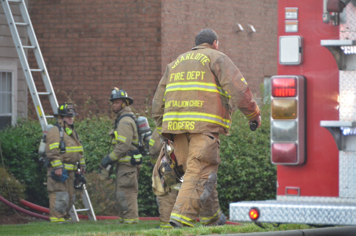 ponarunkumar's tweet photo. The #Heroes #Charlotte #FireFighters chased the #lightning to put off it's fire   #Appreciate  Thanks @CharlotteFD https://t.co/2vGZ8Nx3zT