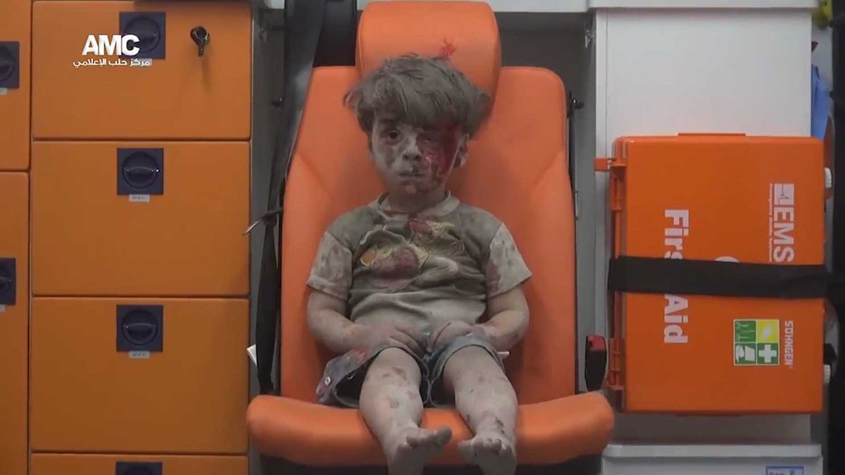 washingtonpost's tweet photo. The stunned, bloodied face of a child survivor sums up the horror of Aleppo https://t.co/OS4UZjuxzH https://t.co/2E0GRVBbI3