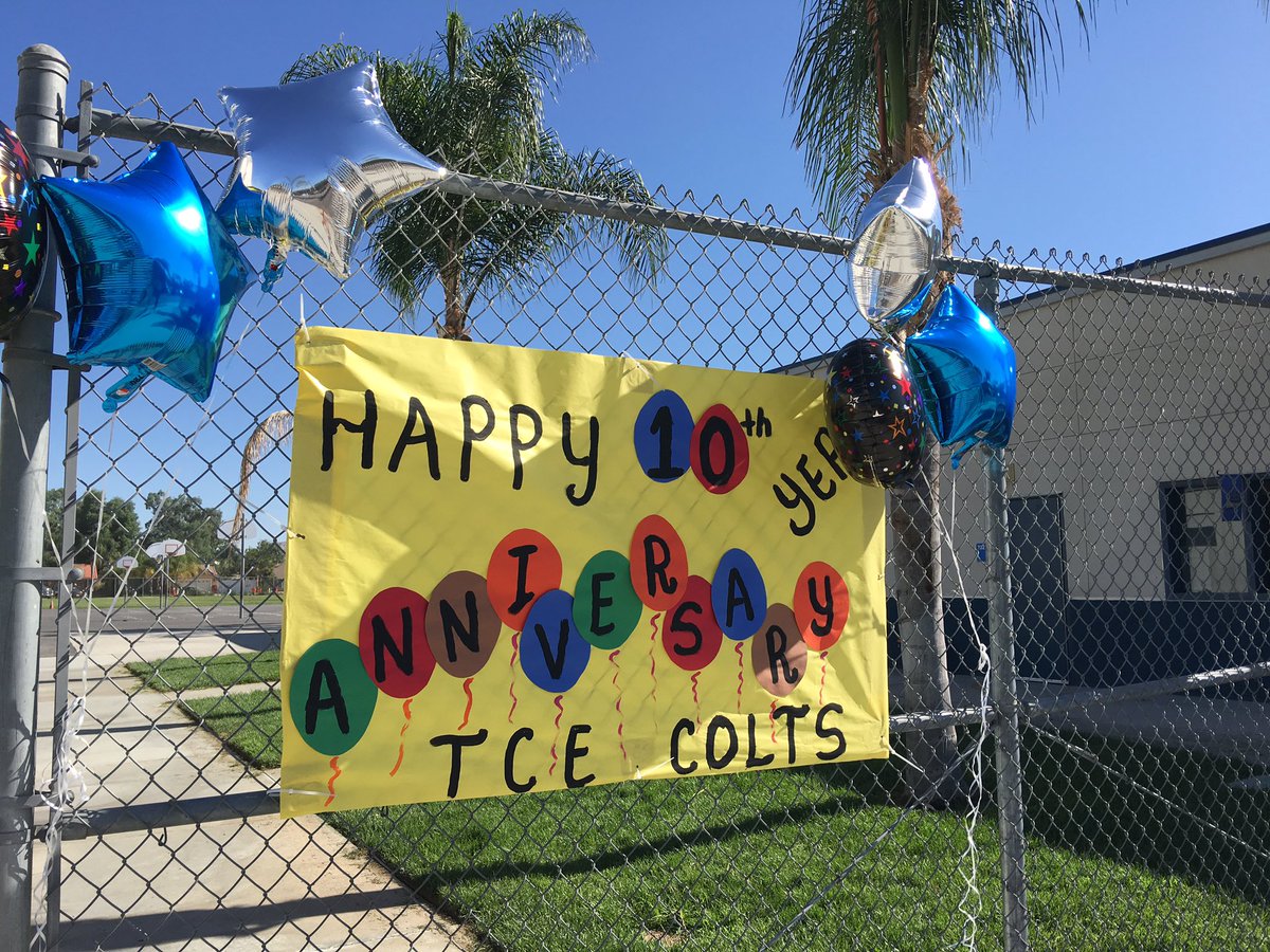 TripleCrownEl's tweet photo. Happy 10th Anniversary, Triple Crown! #10yearsofacademicexcellence  #coltpride #happyanniversary @ValVerdeUSD https://t.co/U6UDLO8S7a