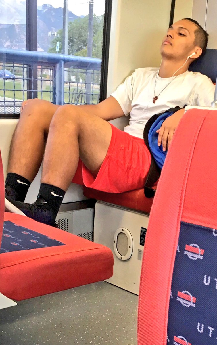 UtaFeet's tweet photo. My personal comfort is more important than your dirty pants.
#feetonseat #feetontheseat #utafeet #uta #trax #utatrax https://t.co/YIiWHz6njd