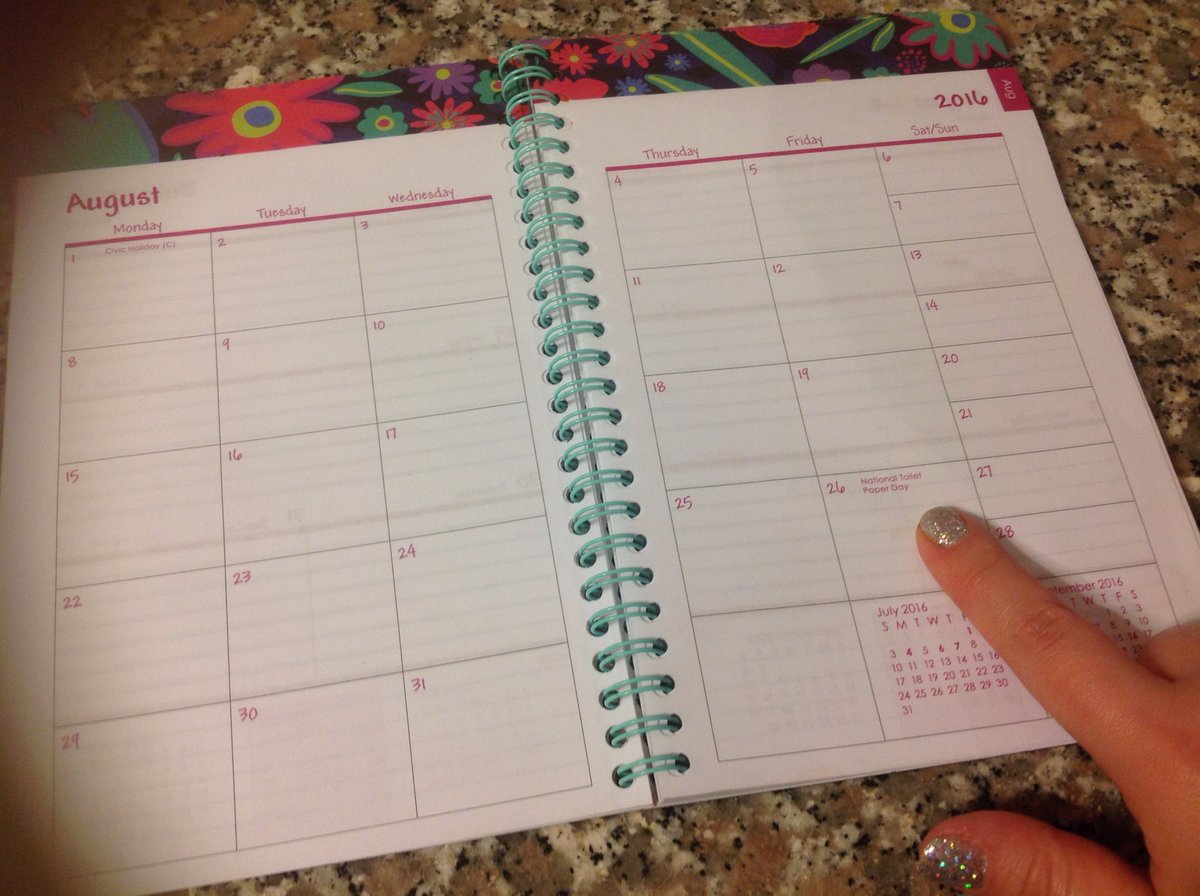 TheParodyGirl's tweet image. According 2 my @Staples planner, Fri, 8/26 is #NationalToiletPaperDay. If u 4get u r a #PartyPooper!💩 #PlannerNotes