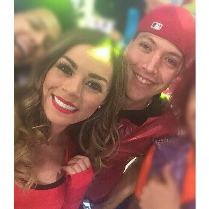 con_marce's tweet photo. #Snooby 😍 https://t.co/BeHrfIAlK6
