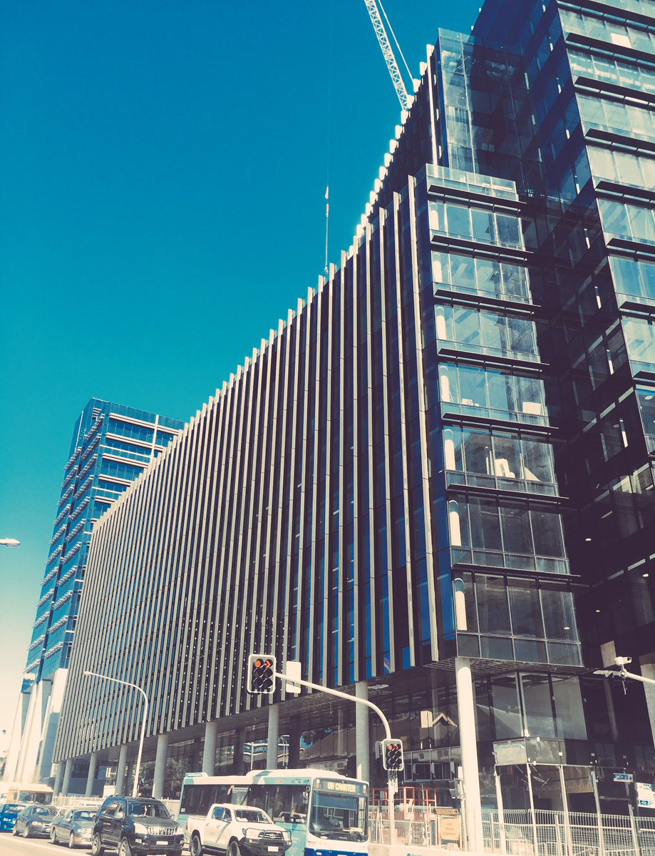 warrickmclean's tweet photo. The changing face of @parracity CBD . 1000's of @westsydunews #BusinessFaculty students in the CBD from early 2017. https://t.co/9GT0zsSLe2