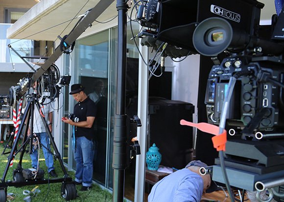 TakeTwoEvents's tweet image. On location shoot in Freshwater. What a day for it. #love #tvshoot #production #digitalproducers #TV #location