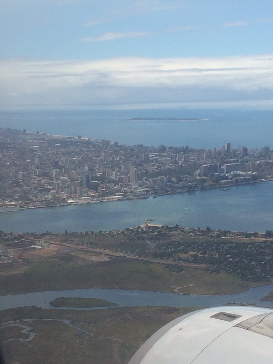 おいでよモザンビーク 帰国したよ V Tvittere モザンビークにおいでよ ちなみにモザンビーク首都マプトも日本の地方都市より都会だよ W まあアフリカの何処の国も首都はこんなもん 物価も日本とそんな変わらないよ