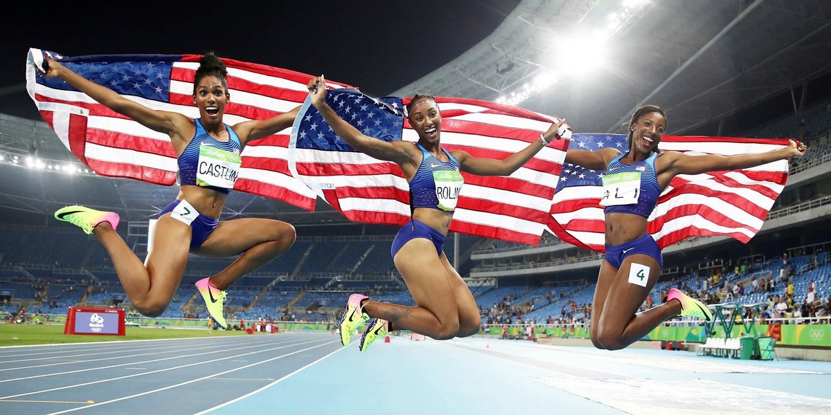 pquaife's tweet photo. Another great pic. #TeamUSA #SWEEP #Rollins #Ali #Castlin https://t.co/89upAX8nd8