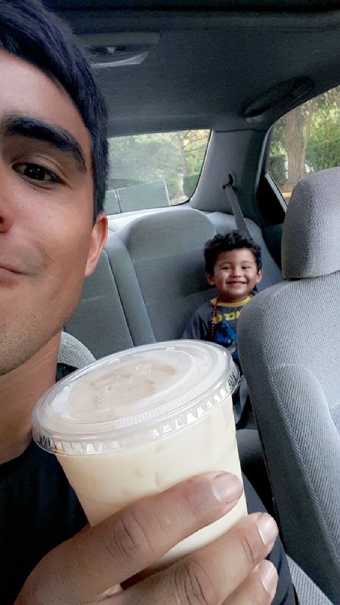 0regonian's tweet photo. When the Horchata comes through. https://t.co/j7nhaXjJJ8