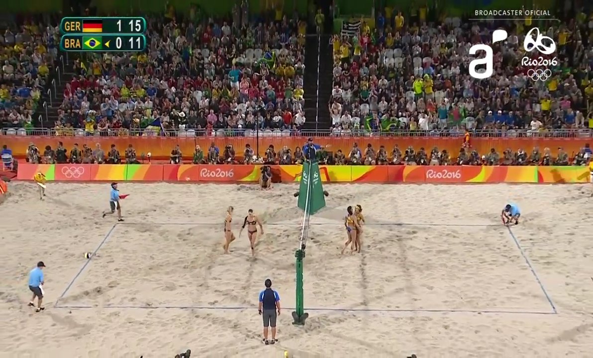 emekavoces's tweet photo. #FinalOro #volleyball playa #BRA #GER. Tremendo partido en esta final https://t.co/h3JWJFRc9r
