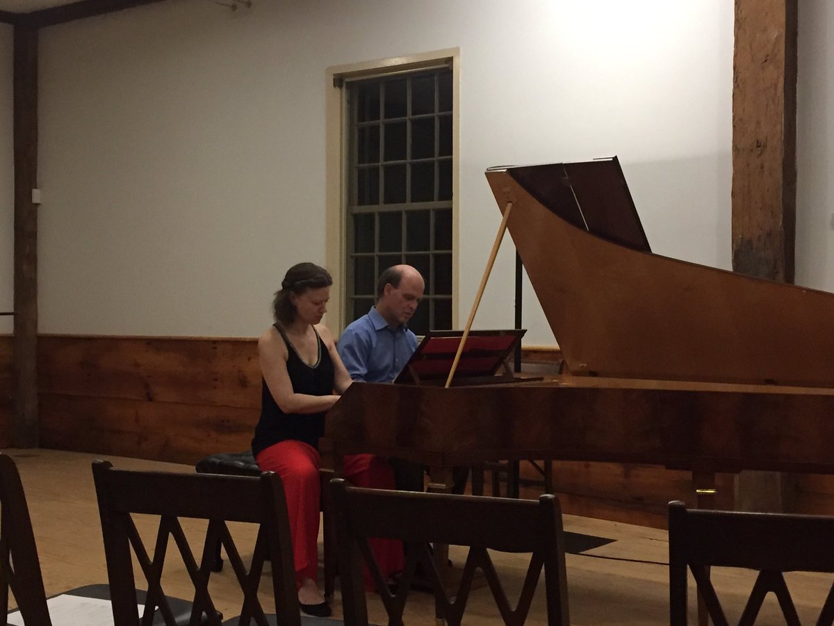 pwvocaljazz's tweet photo. Had a great time listening to @SylBee215 perform her Mostly Mozart concert @GOREPLACE. 🎶🎹❤️😊 #goreplace #Mozart https://t.co/MLbWRgitmL