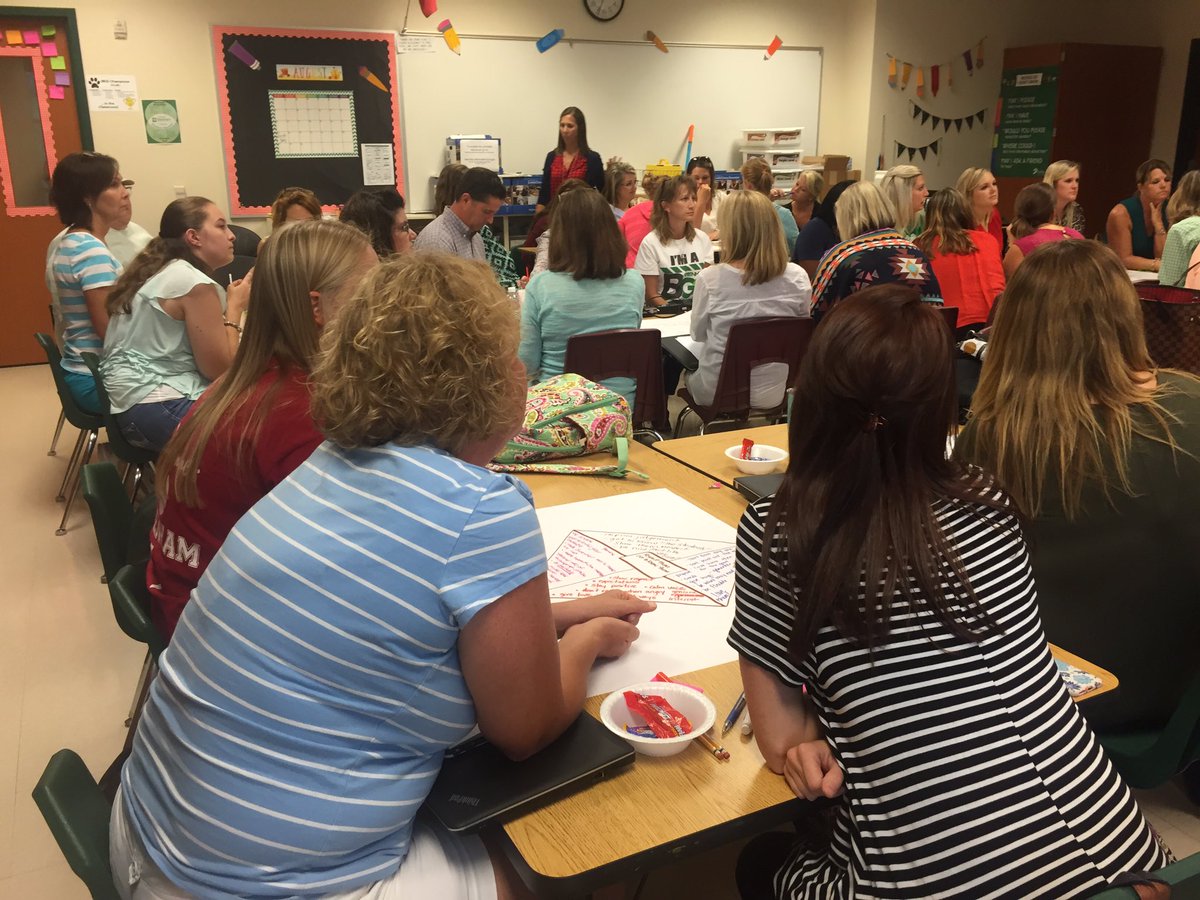 GLechler's tweet photo. Great time with elementary Ts today! Relationships/instruction go hand in hand! #OneBrenham @BrenhamISD https://t.co/2bjQtcf9Cy