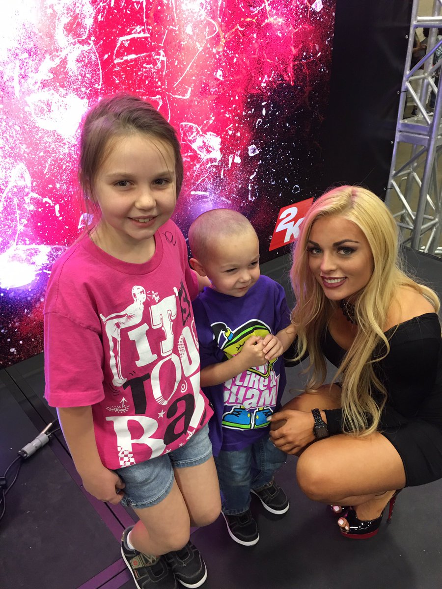 GirlieX29's tweet photo. @WWE_MandyRose Megan & Logan are super excited about your #NXTDebut #WWEMoms https://t.co/x0QSK8Ervy