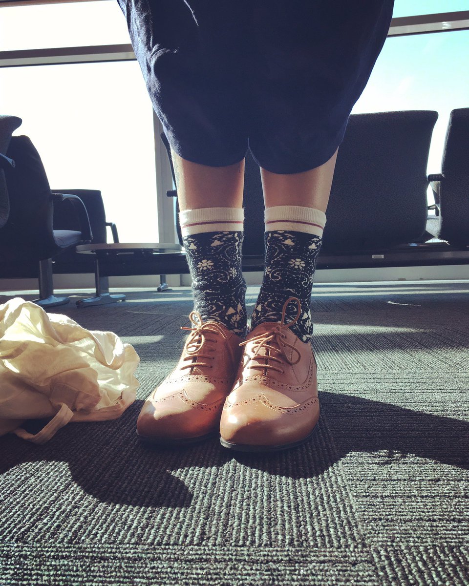 en route to talk sports <a href="/nma/">National Museum of Australia</a> w/ <a href="/chrissarra/">Chris Sarra</a> <a href="/C_Sprenger/">Christian Sprenger</a> <a href="/cookieburrows/">Louise ‘Cookie’ Burrows</a> &amp; <a href="/PaulBarclay/">Paul Barclay</a> should be a hoot. come along✌