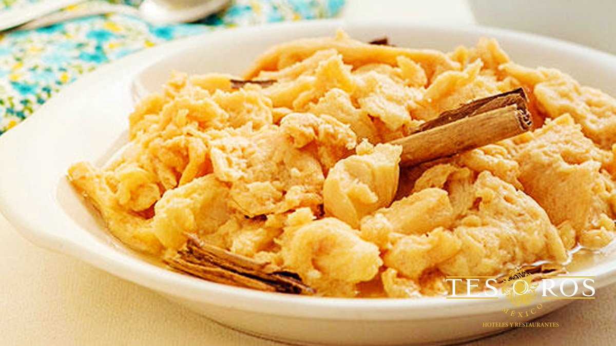 Chongos, dulce típico de Zamora, de origen virreinal. #TesorosDeMéxico ow.ly/a7N9303jelF