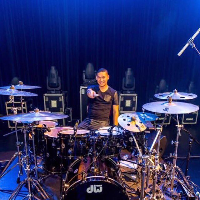 CapeDrums's tweet photo. Tune in to @Bushradio 89.5 with @Yuzriq &amp; @MoHoffmeester 📻👊🏽 07:15-08:00 https://t.co/OJvIRReyyU