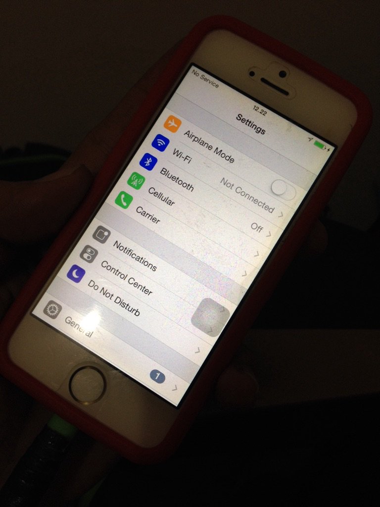 adadilla's tweet photo. "No Service" @XLCare ini capturenya. https://t.co/L9u2r408Sl