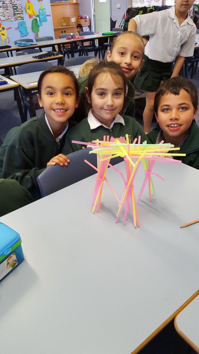 mazuohk's tweet photo. Building a straw house for the 3 little pigs! Science fun! #2K2016 @Sherwood_Grange https://t.co/haQ41NaQaM