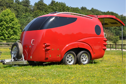 RoamingTimes's tweet photo. The Tripbuddy tourer caravan #podstyle #spacebubble #beammeupScotty #trailergoals https://t.co/7HomZFU20Z
