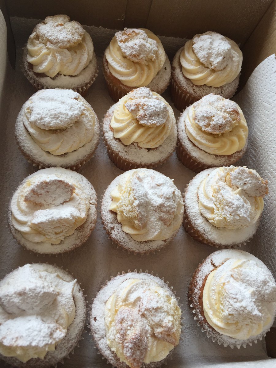 HighHaggFarm's tweet photo. #homemade #Farm24 think of all the farmers &amp; animals needed to beable too make these !! #fairycakes https://t.co/OapkjJLwta