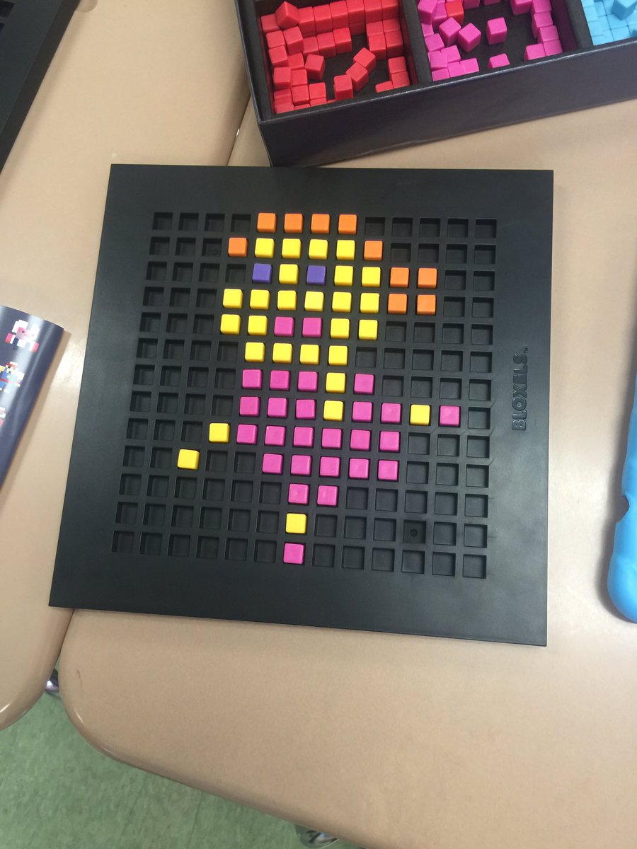 iwearthecrowns's tweet photo. How do you like my pink ballerina @bloxelsbuilder #hcedtech16 @mr_isaacs https://t.co/DD602Amwj2