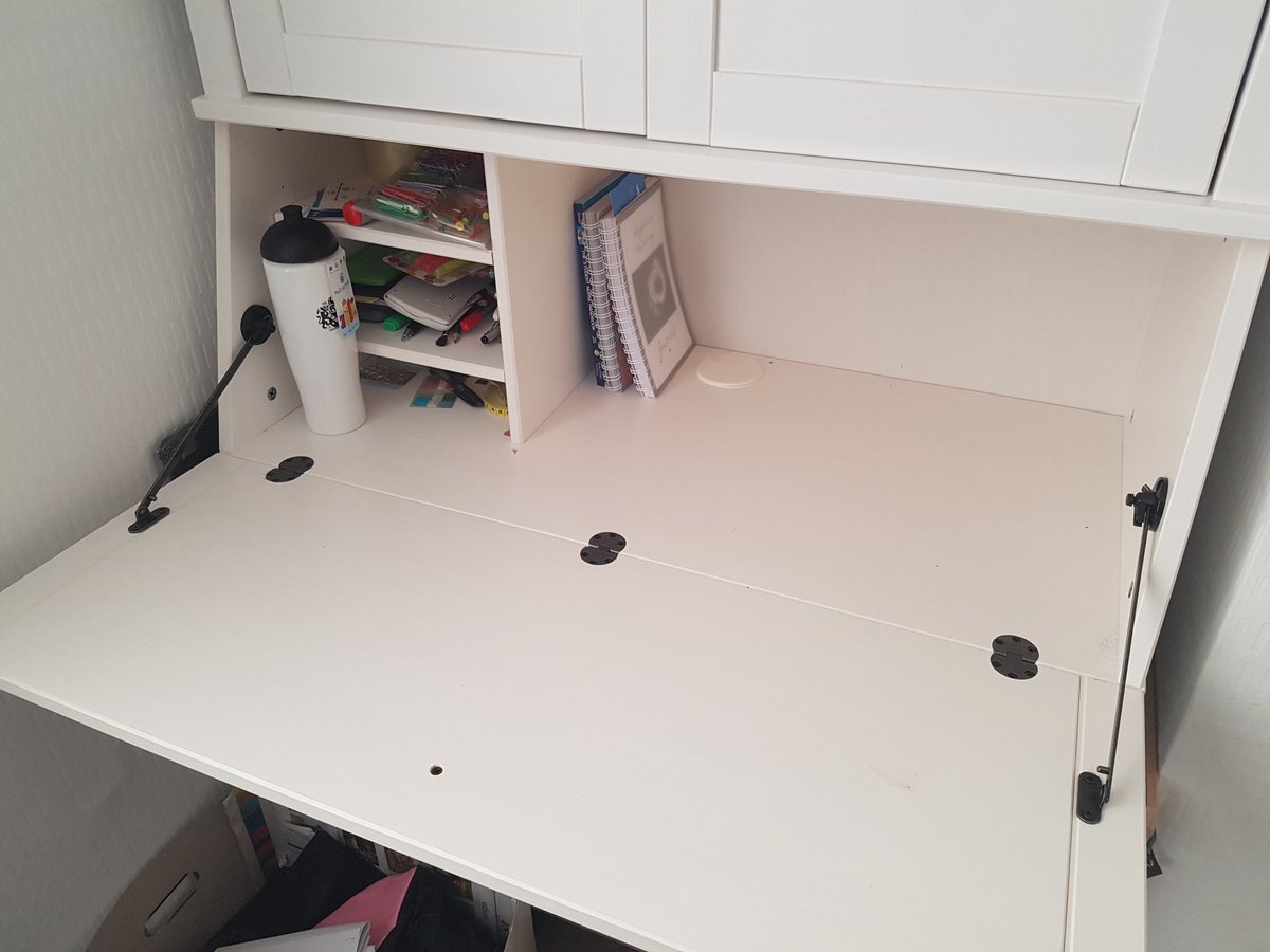 babylivinathome's tweet photo. I need to organise my new bureau, what are your top tips? #studentnurse #organisationideas #help #ideas https://t.co/jKY6XLSvuh
