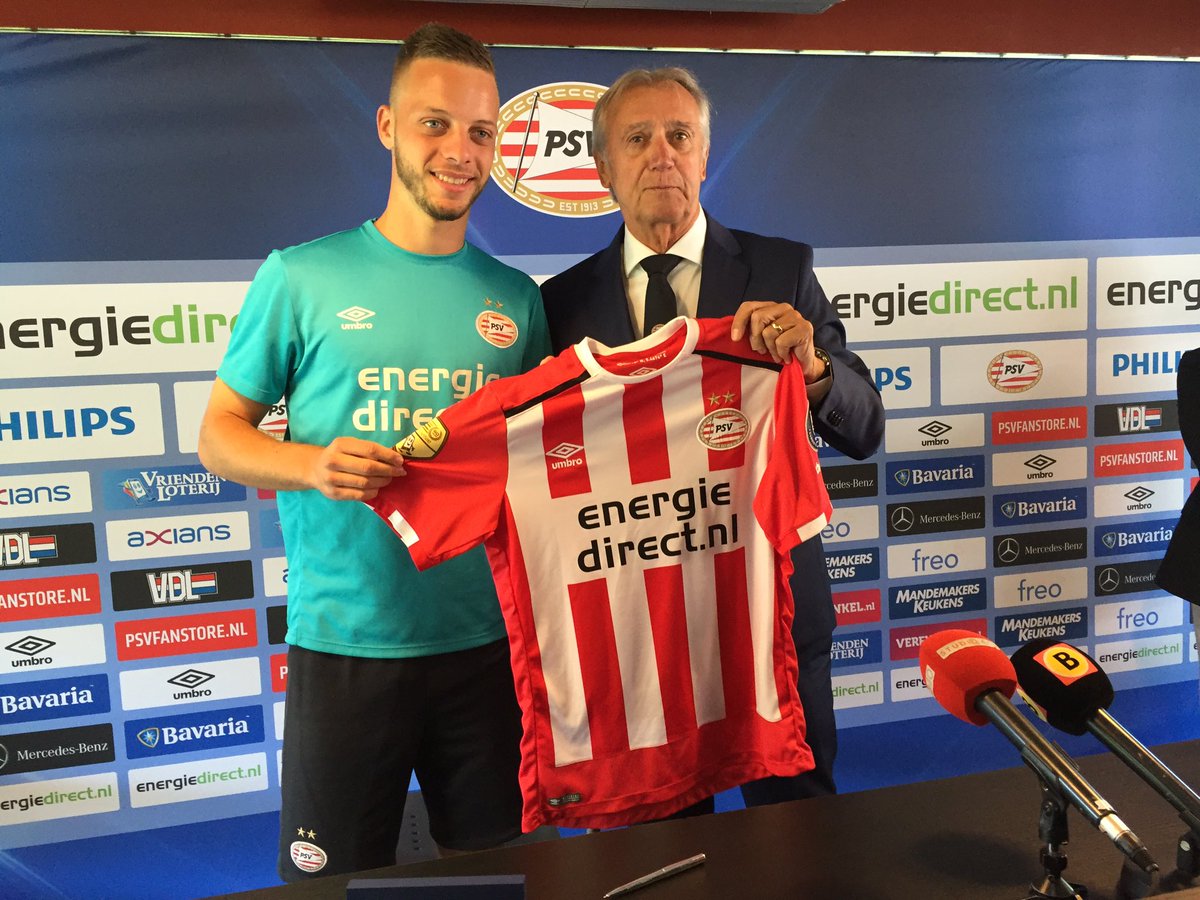 #Welkombart
<a href="/bartramselaar/">Bart Ramselaar</a>
#PSV