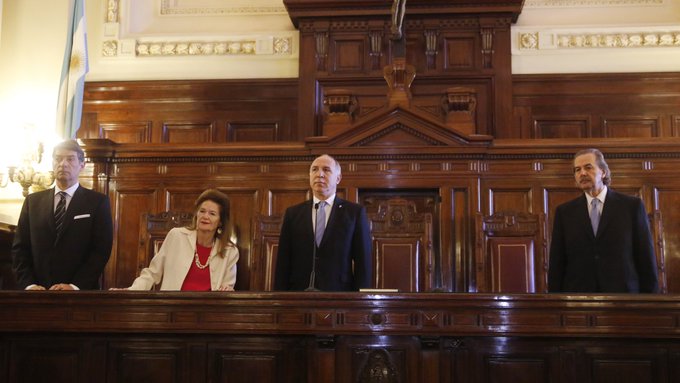 Ver imagen en Twitter Ver imagen en Twitter