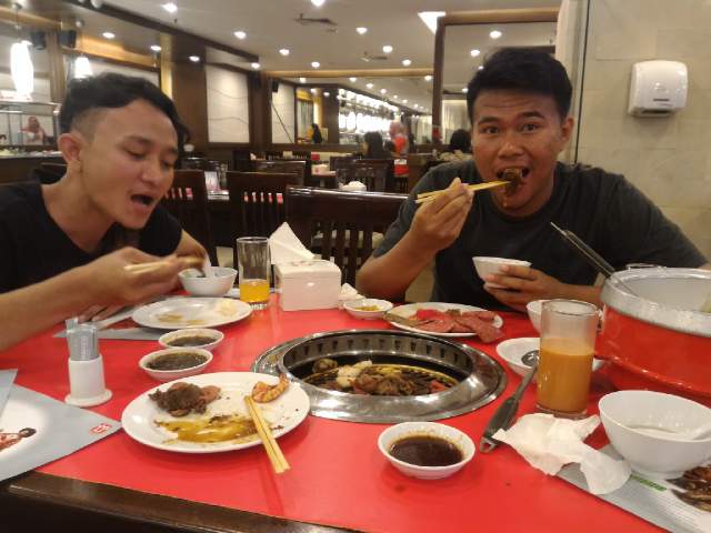 nyemil dulu kita.... <a href="/a_lutfihakim/">a.Luthfi Hakim</a>