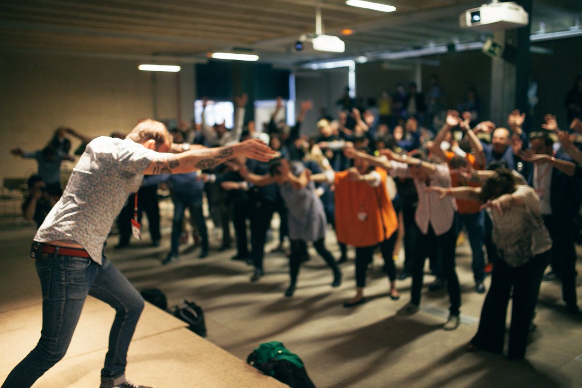 ZINC SHOWER tweet media