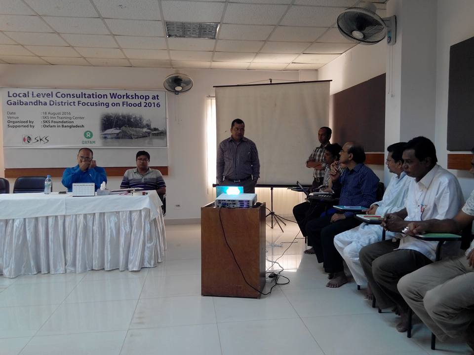 OxfaminBD's tweet photo. "Collective readiness&amp;response to reduce ppl's sufferings"-DC,Gaibandha @OxfaminBD flood multi-stakeholders consult. https://t.co/d3sDKO80QJ