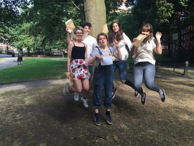 TheMcrCollege's tweet photo. Well done to all our #alevel students, we think you're Amazing! #TMCClassof2016 https://t.co/YEazHFazYD