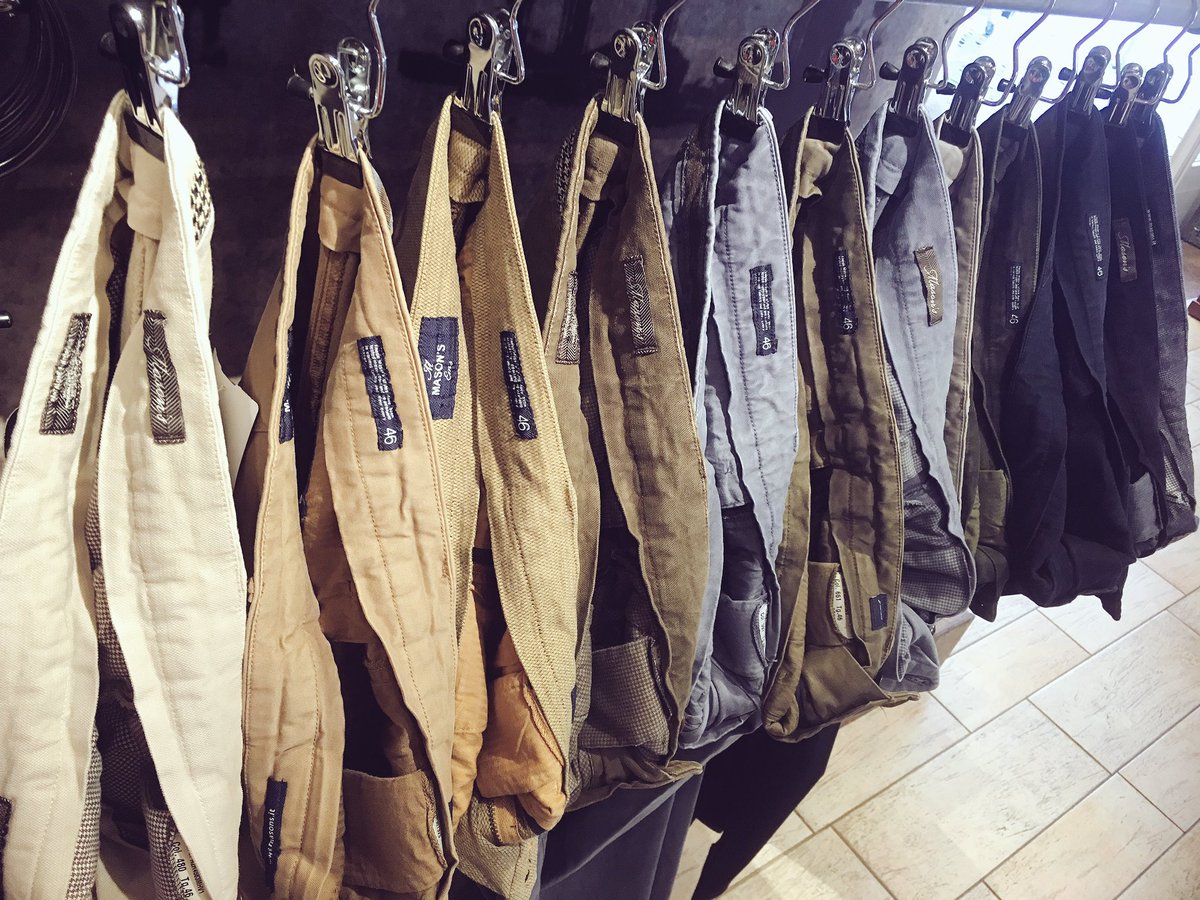Nieuw op voorraad! Masons chinos🇮🇹
Autumn Winter collection!